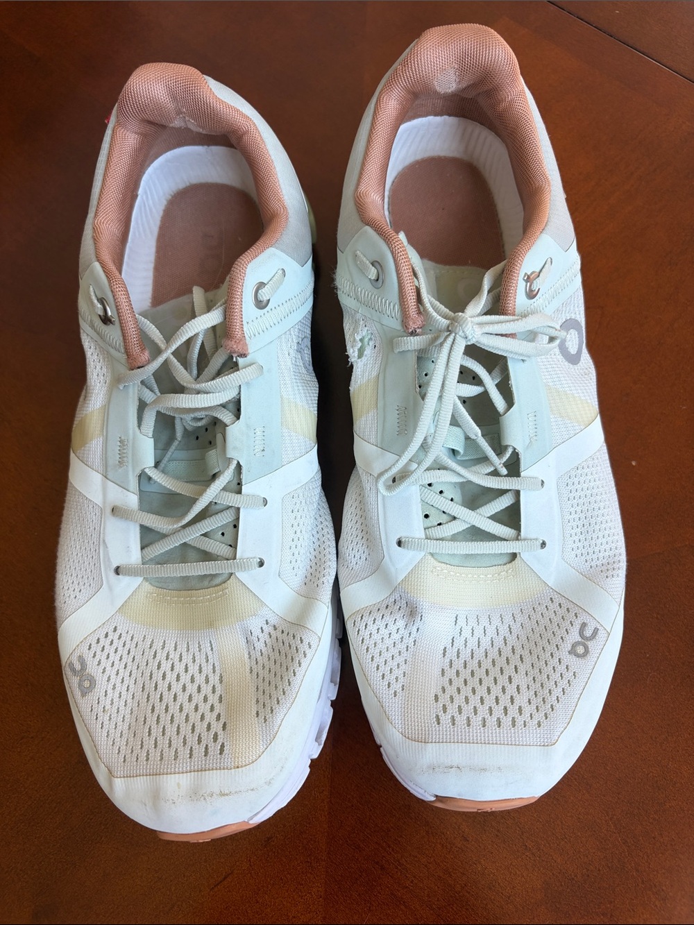 On Running Women's Athletic Sneakers in White and Peach size 10.5